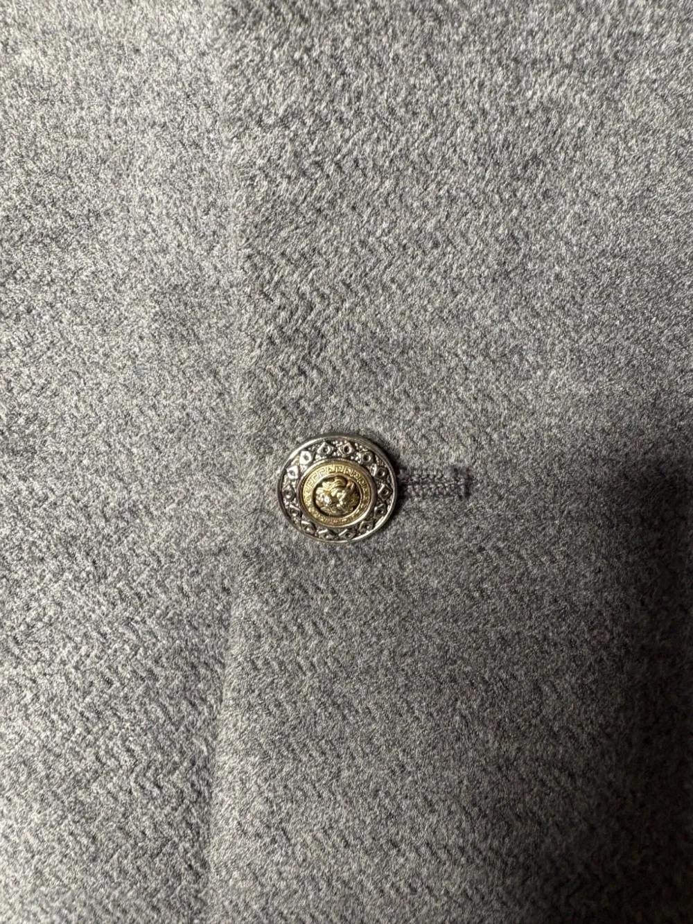 Zacchi Classico Italiana Mens Gray Suit Cashmere Feel USA Versace Like Buttons